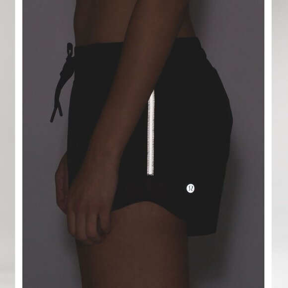 Lululemon Hotty Hot Short (Long 4") in Black - Size 4 *Flawed* - Picture 12 of 13